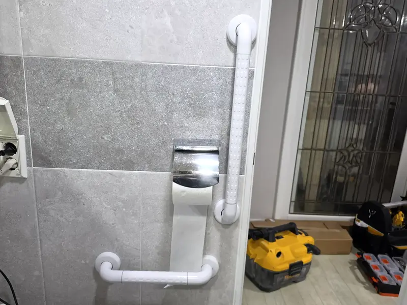 화장실에서 현관까지, 짚는 자리마다 시공 사진 8